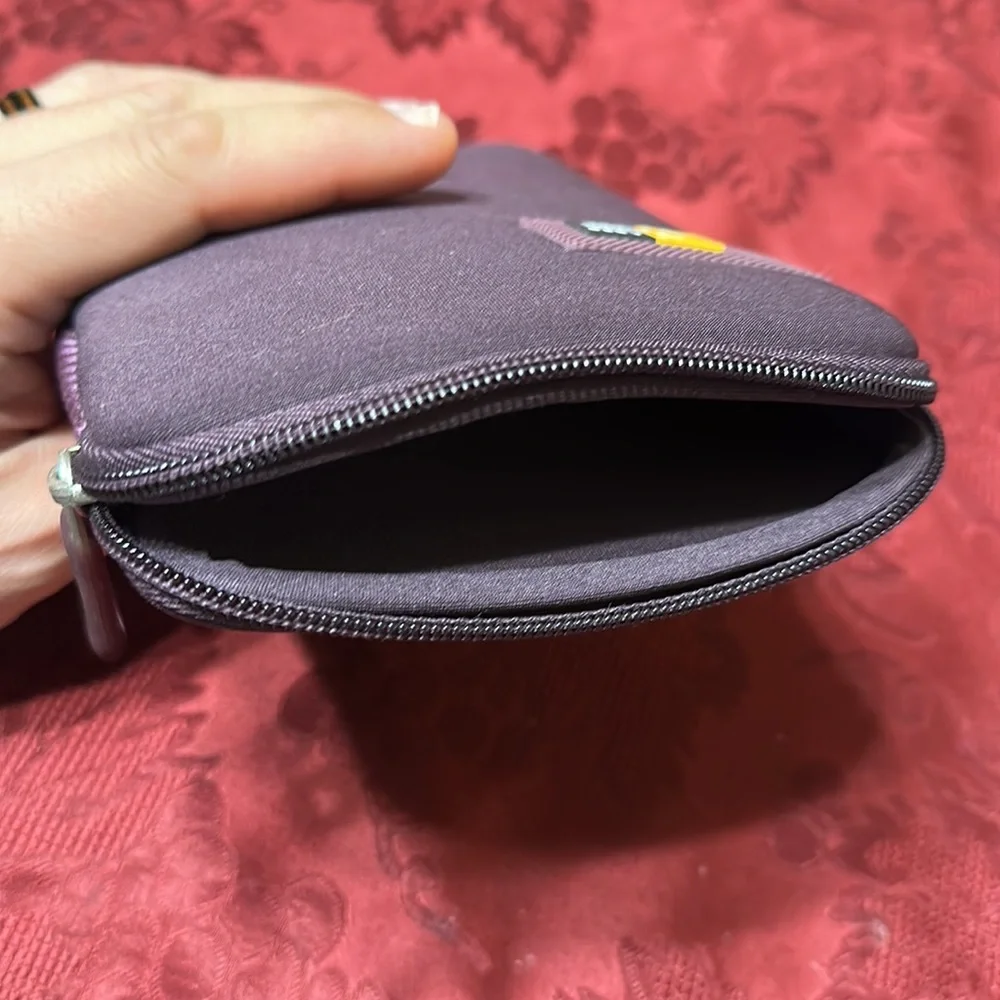 Purple Case Logic Envelope Style 7-inch Tablet Sleeve Slim-line Zippered Case